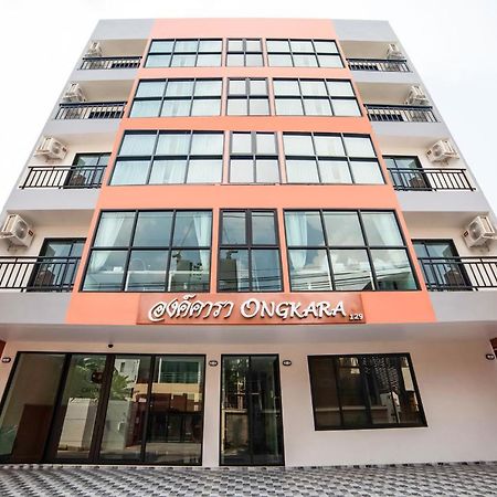 Hotel Ongkara Near Bts Thonglor Bangkok Exterior foto